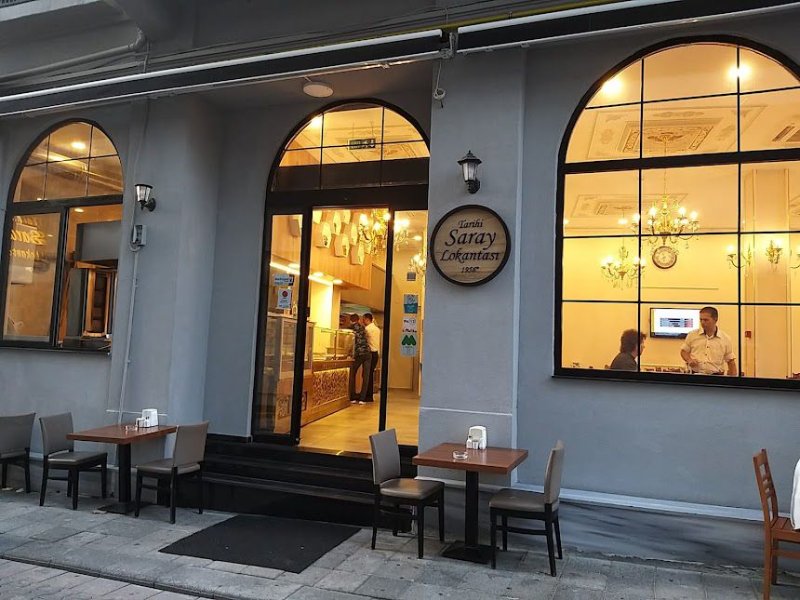Tarihi kadıköy saray lokantası