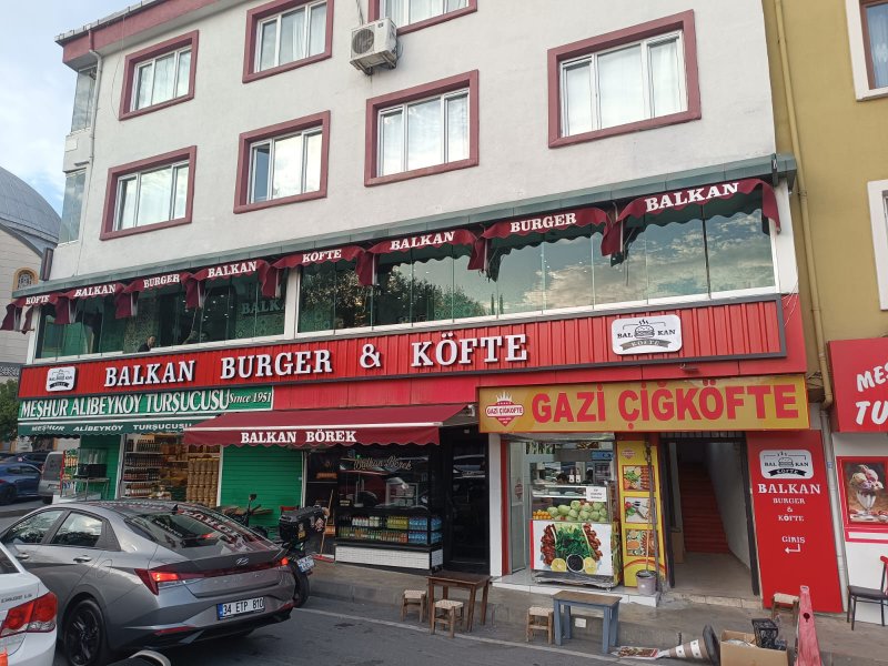 Balkan Burger & Köfte
