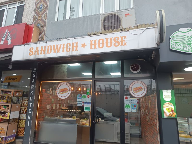 Sandwich House