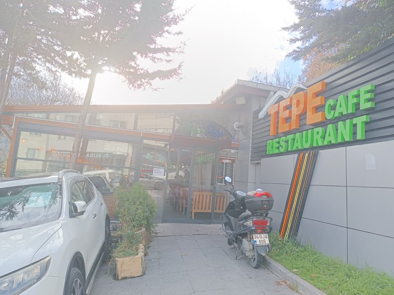 Tepe Cafe & Restaurant 