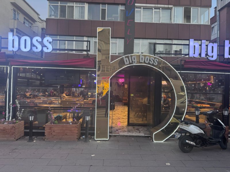 Big boss cafe